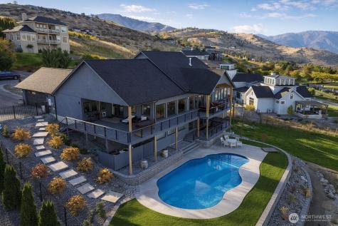 149 Clos Chevalle Road Chelan WA 98816