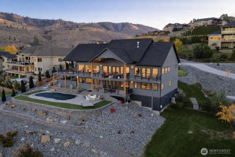 149 Clos Chevalle Road Chelan WA 98816