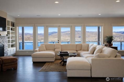149 Clos Chevalle Road Chelan WA 98816