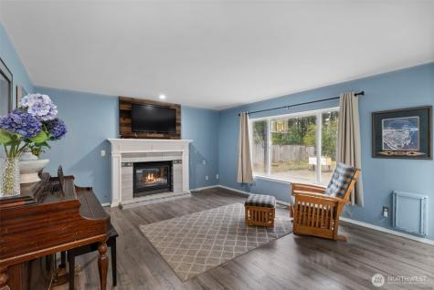 23568 Brixton Place NW Poulsbo WA 98370