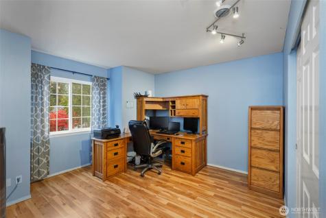 23568 Brixton Place NW Poulsbo WA 98370