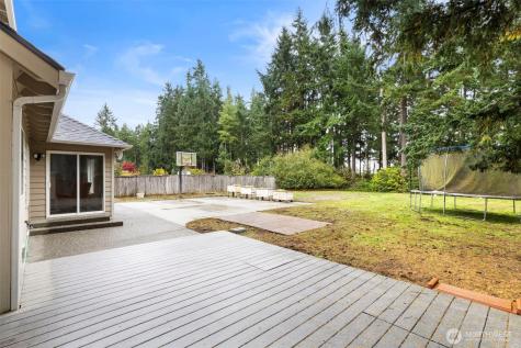 23568 Brixton Place NW Poulsbo WA 98370