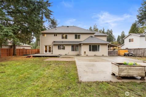 23568 Brixton Place NW Poulsbo WA 98370