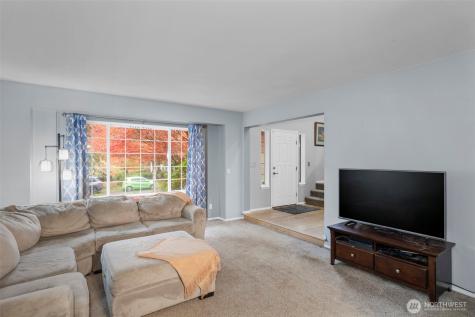 23568 Brixton Place NW Poulsbo WA 98370