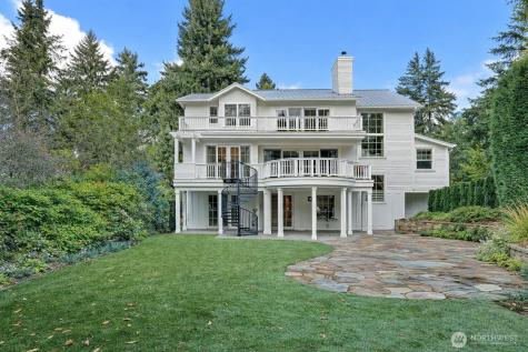 8975 NE 10th Street Bellevue WA 98004