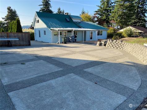 1006 15th Avenue Milton WA 98354