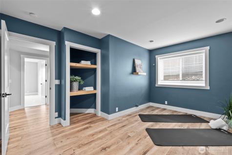 2650 NW 204th Street Shoreline WA 98177