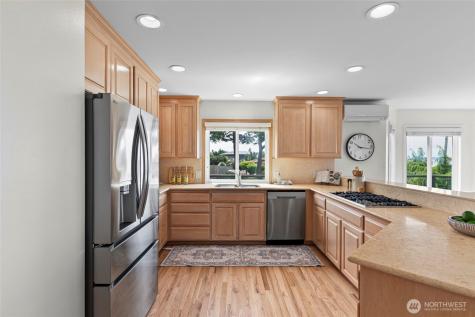 2650 NW 204th Street Shoreline WA 98177