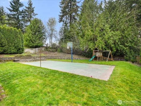 2518 18th Street SE Puyallup WA 98374