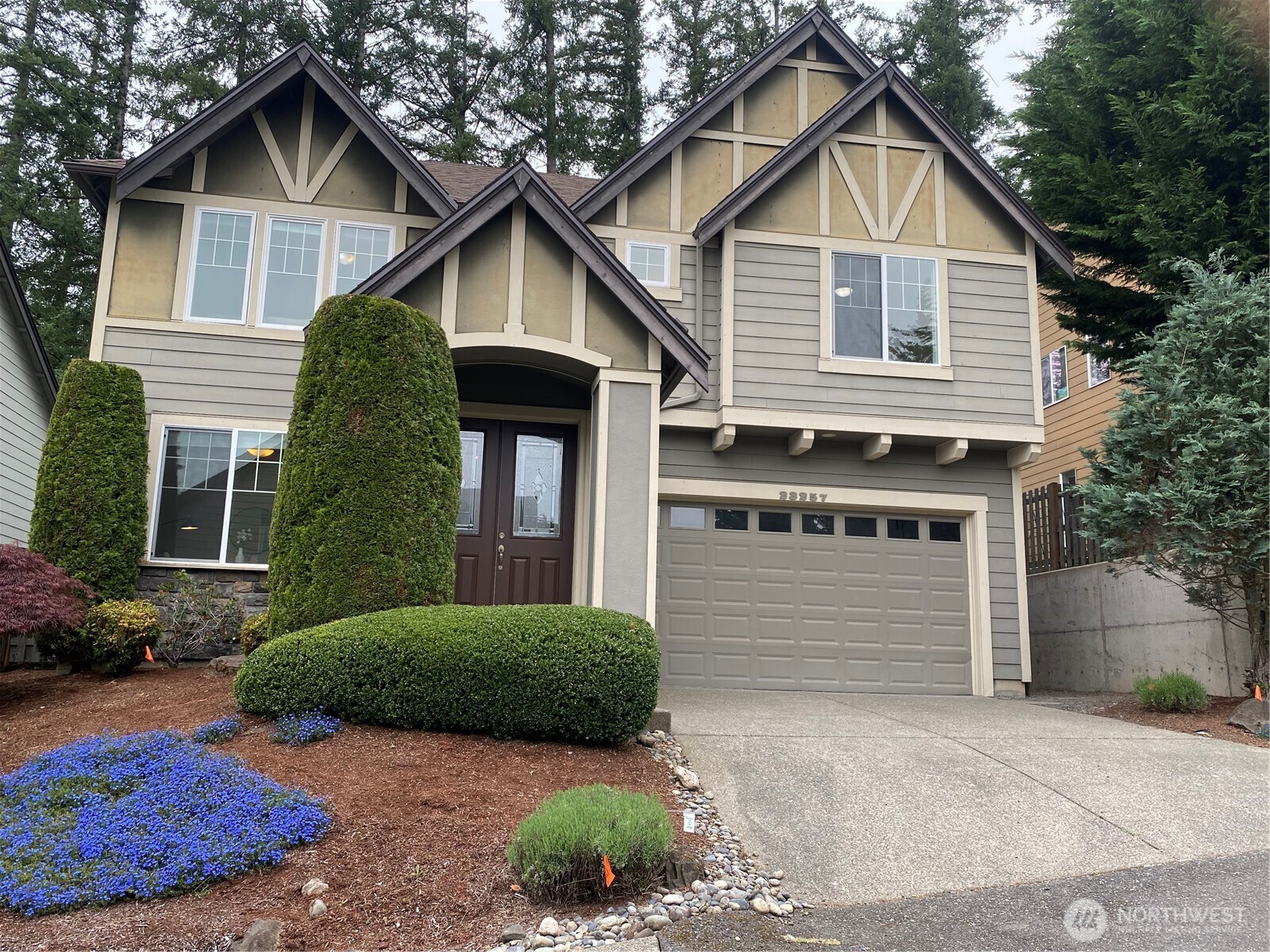 23257 SE 34th Place Sammamish WA 98075