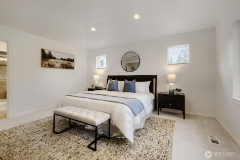 23257 SE 34th Place Sammamish WA 98075