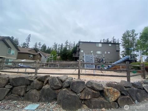 23257 SE 34th Place Sammamish WA 98075