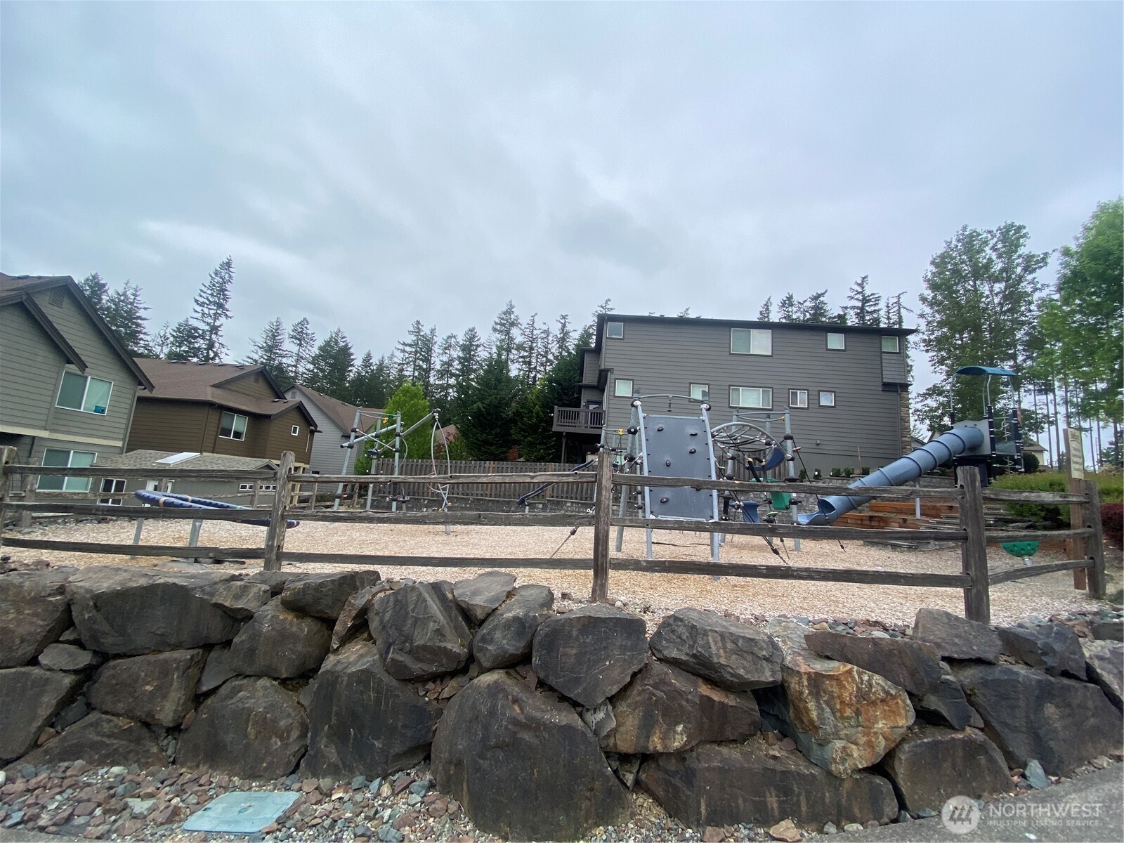 23257 SE 34th Place Sammamish WA 98075