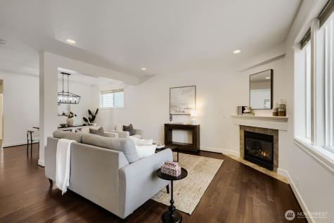 23257 SE 34th Place Sammamish WA 98075