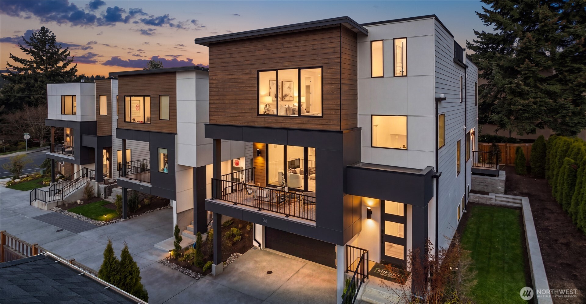134 8th Court Kirkland WA 98033
