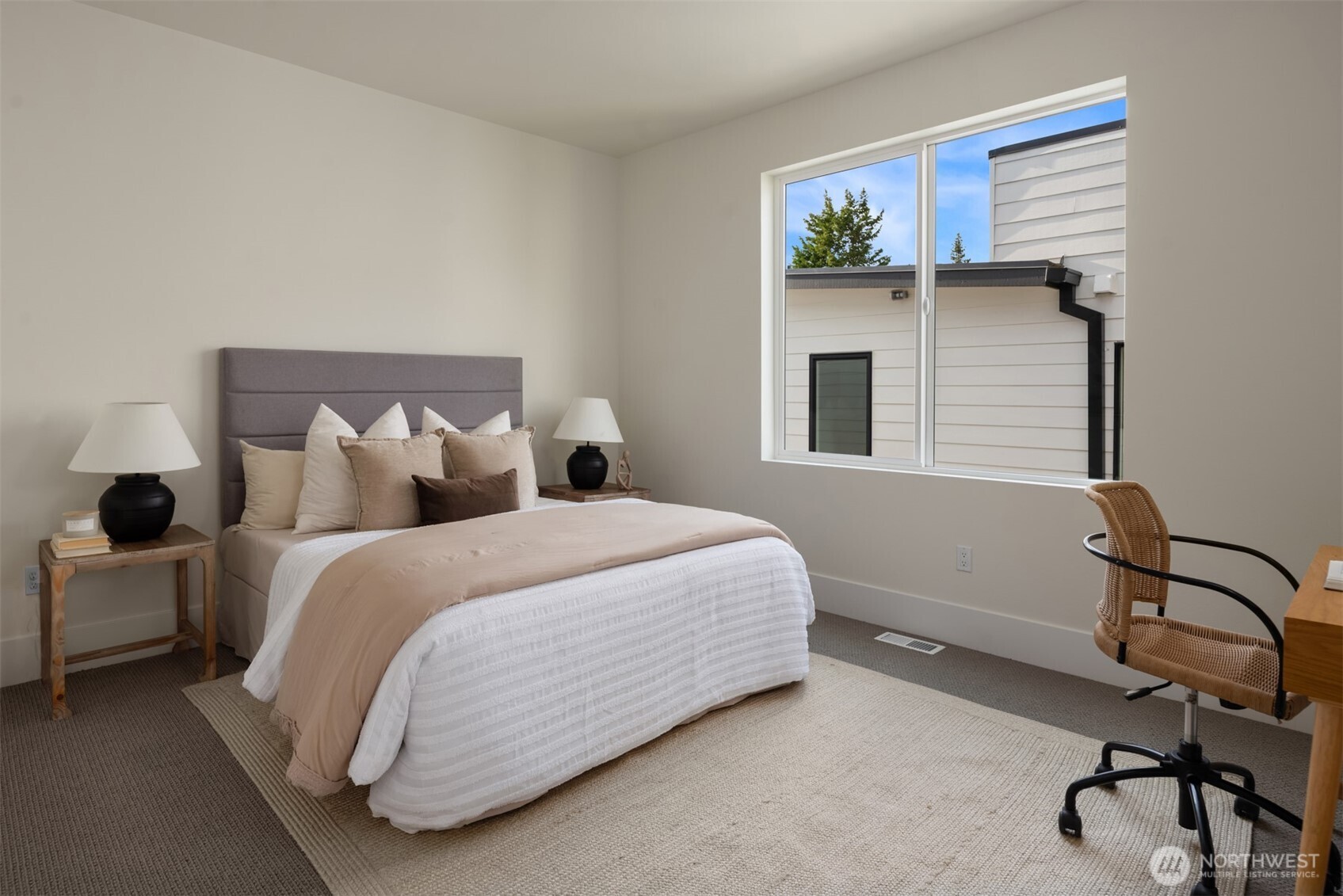 134 8th Court Kirkland WA 98033