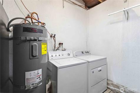 25327 118th Avenue SE Kent WA 98030