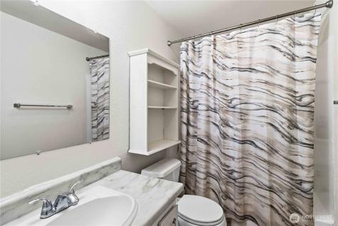 25327 118th Avenue SE Kent WA 98030