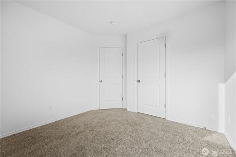 223 Poplar Street NE Royal City WA 99357