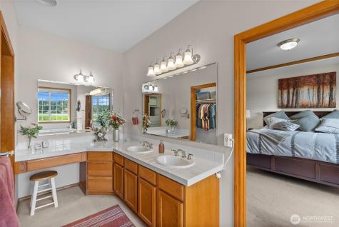8423 Dormar Drive SE Port Orchard WA 98367