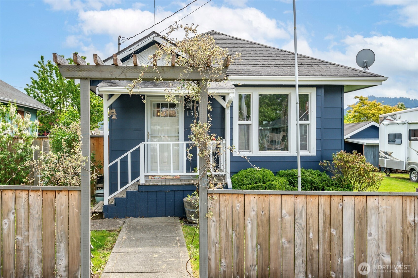 1329 Porter Street Enumclaw WA 98022