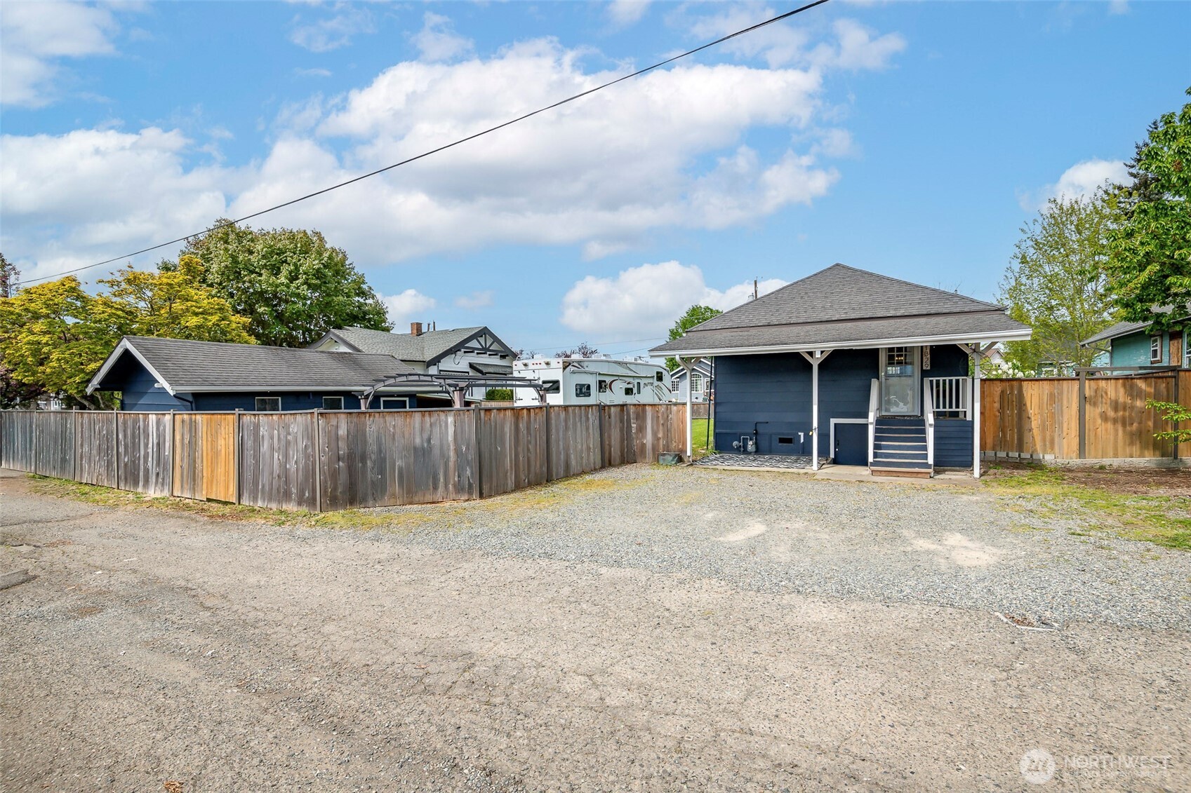 1329 Porter Street Enumclaw WA 98022