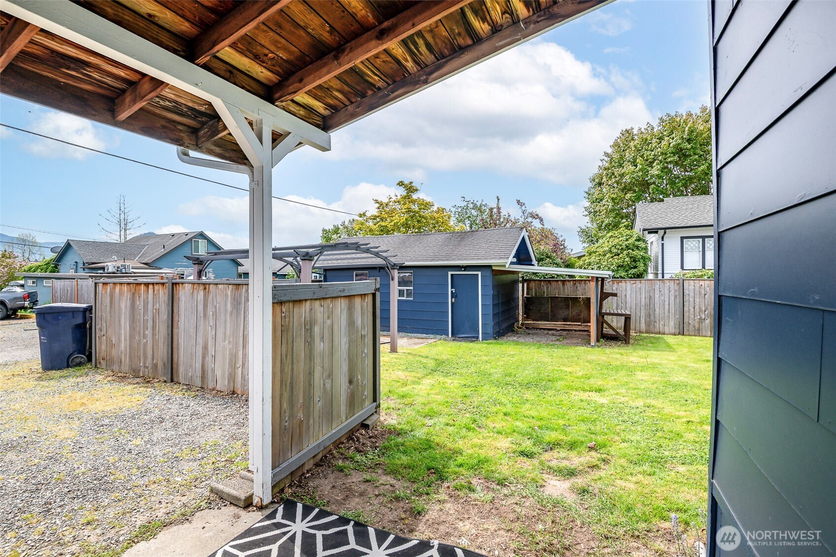 1329 Porter Street Enumclaw WA 98022