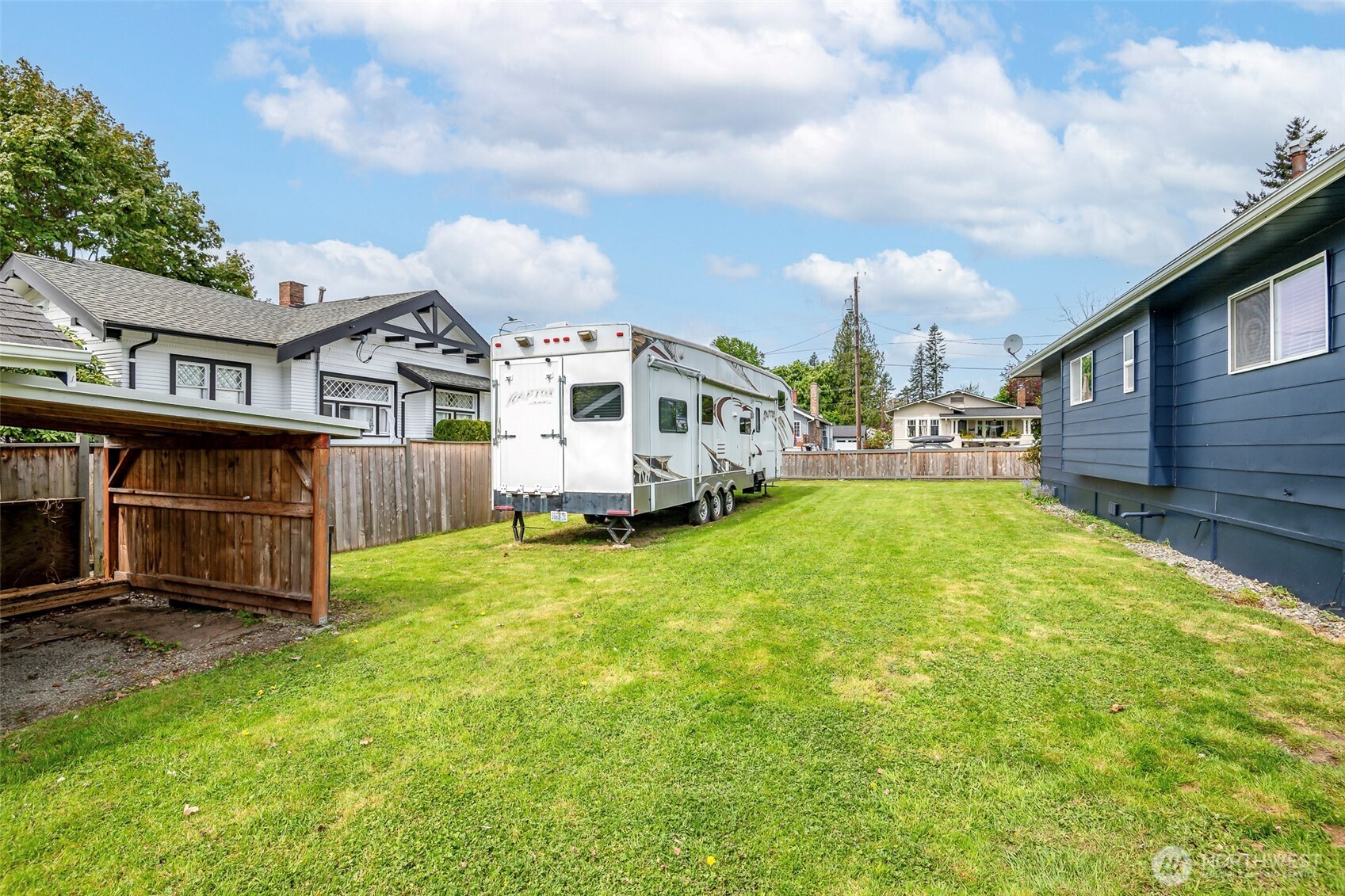 1329 Porter Street Enumclaw WA 98022
