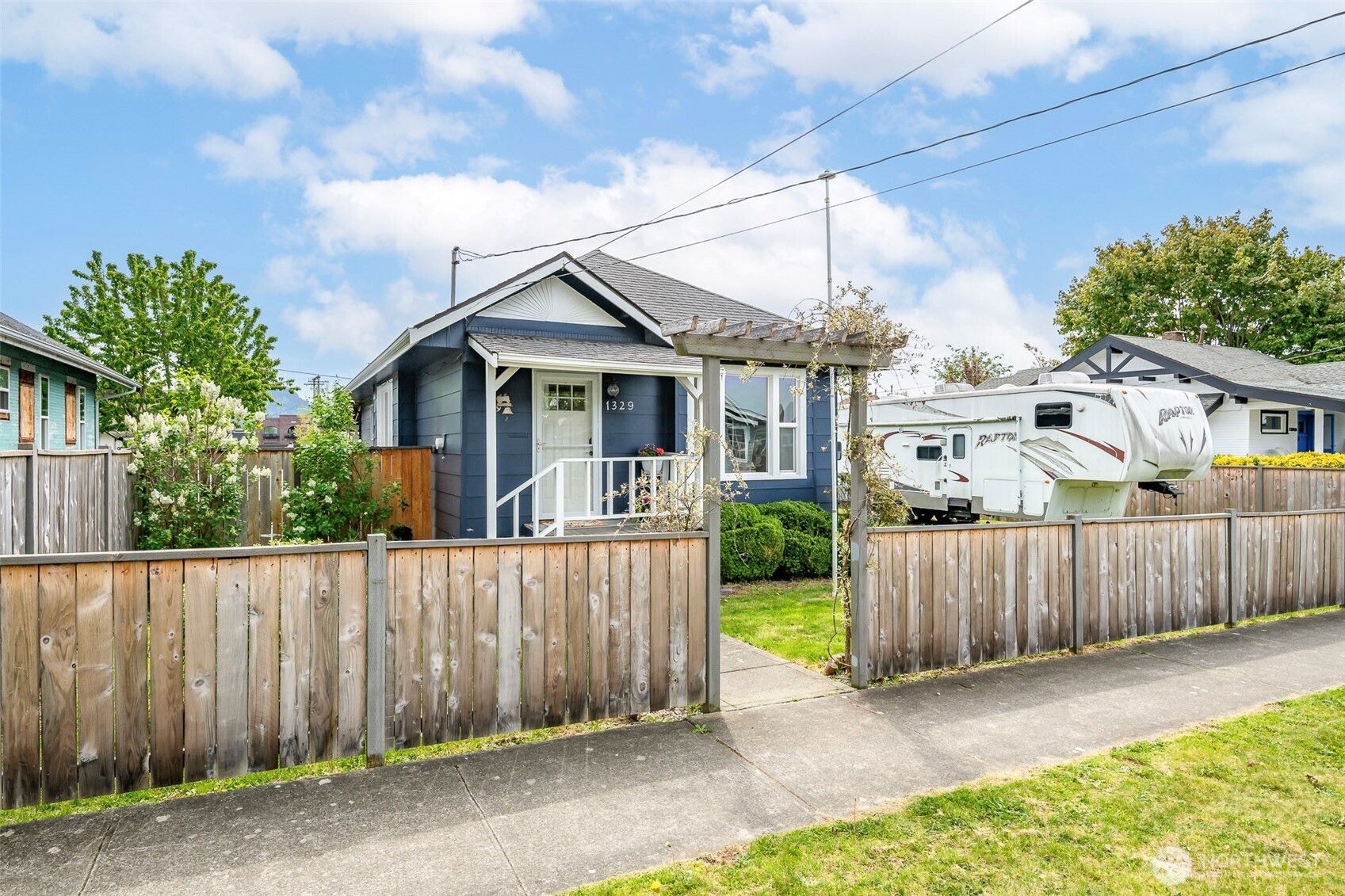 1329 Porter Street Enumclaw WA 98022