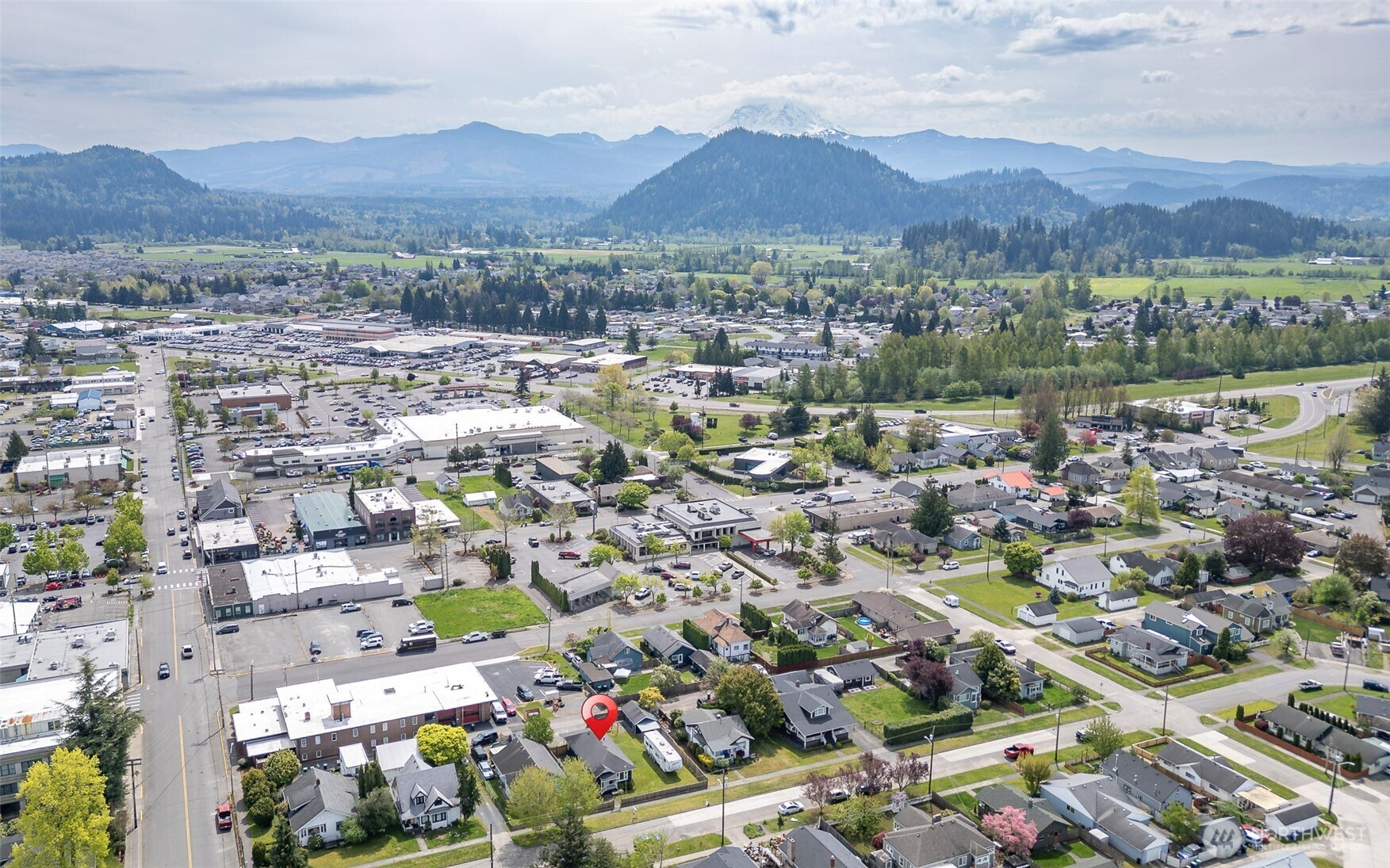 1329 Porter Street Enumclaw WA 98022