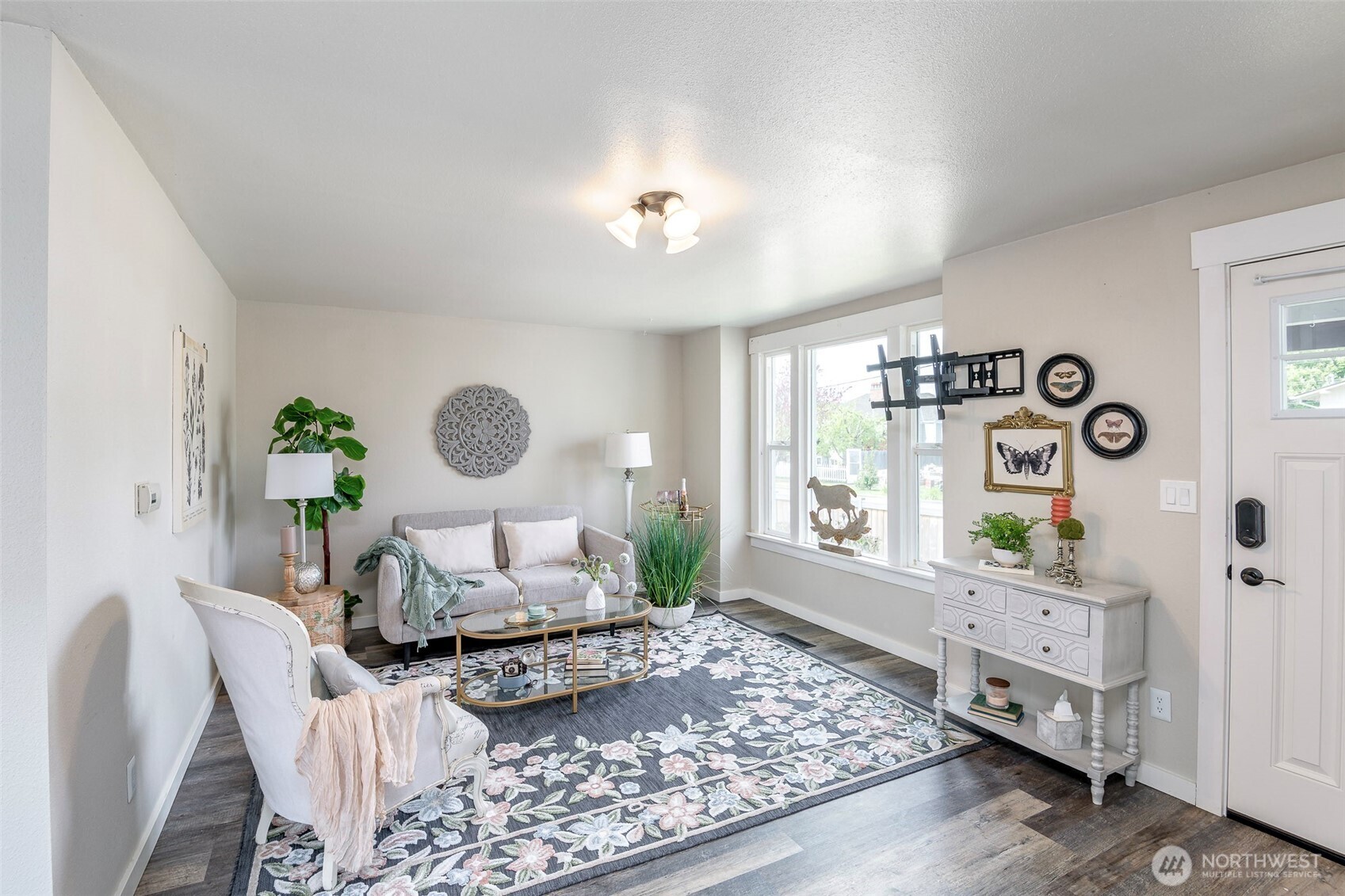1329 Porter Street Enumclaw WA 98022