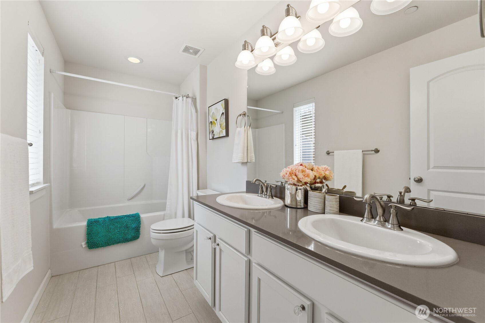 8218 NE 196 Street Kenmore WA 98028