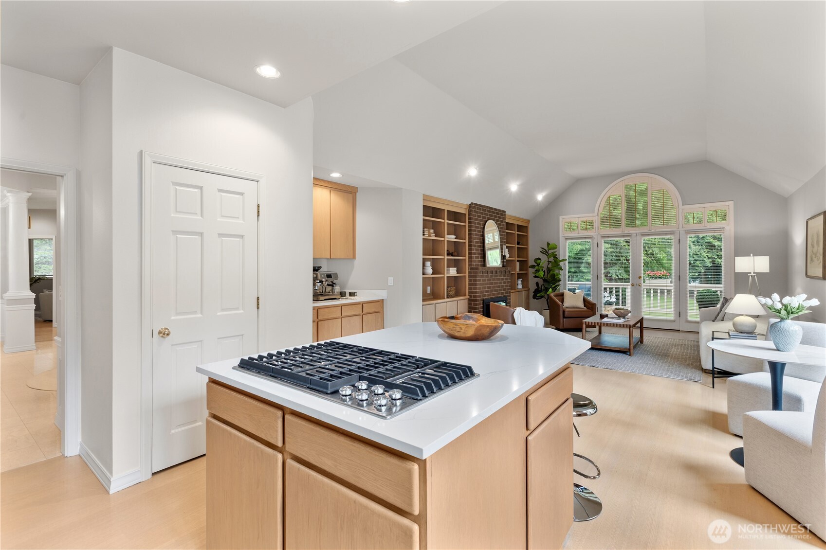21819 NE 30th Place Sammamish WA 98074