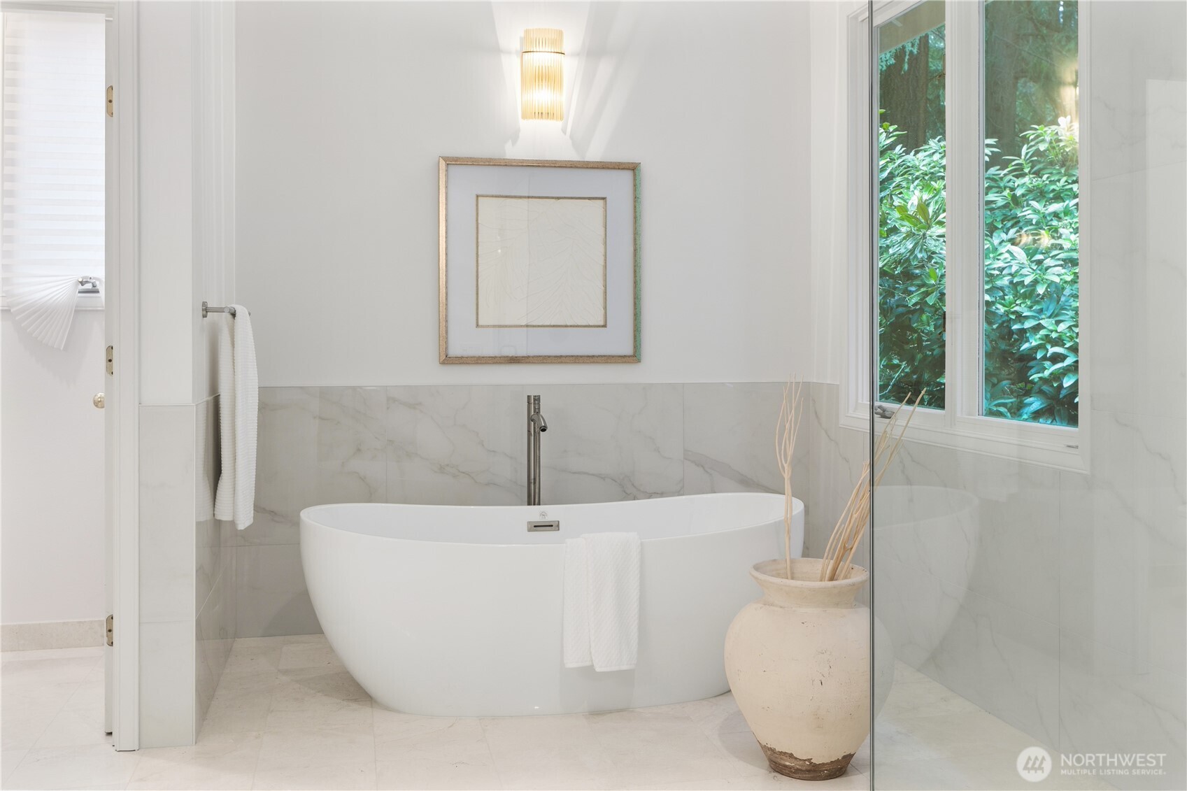 21819 NE 30th Place Sammamish WA 98074