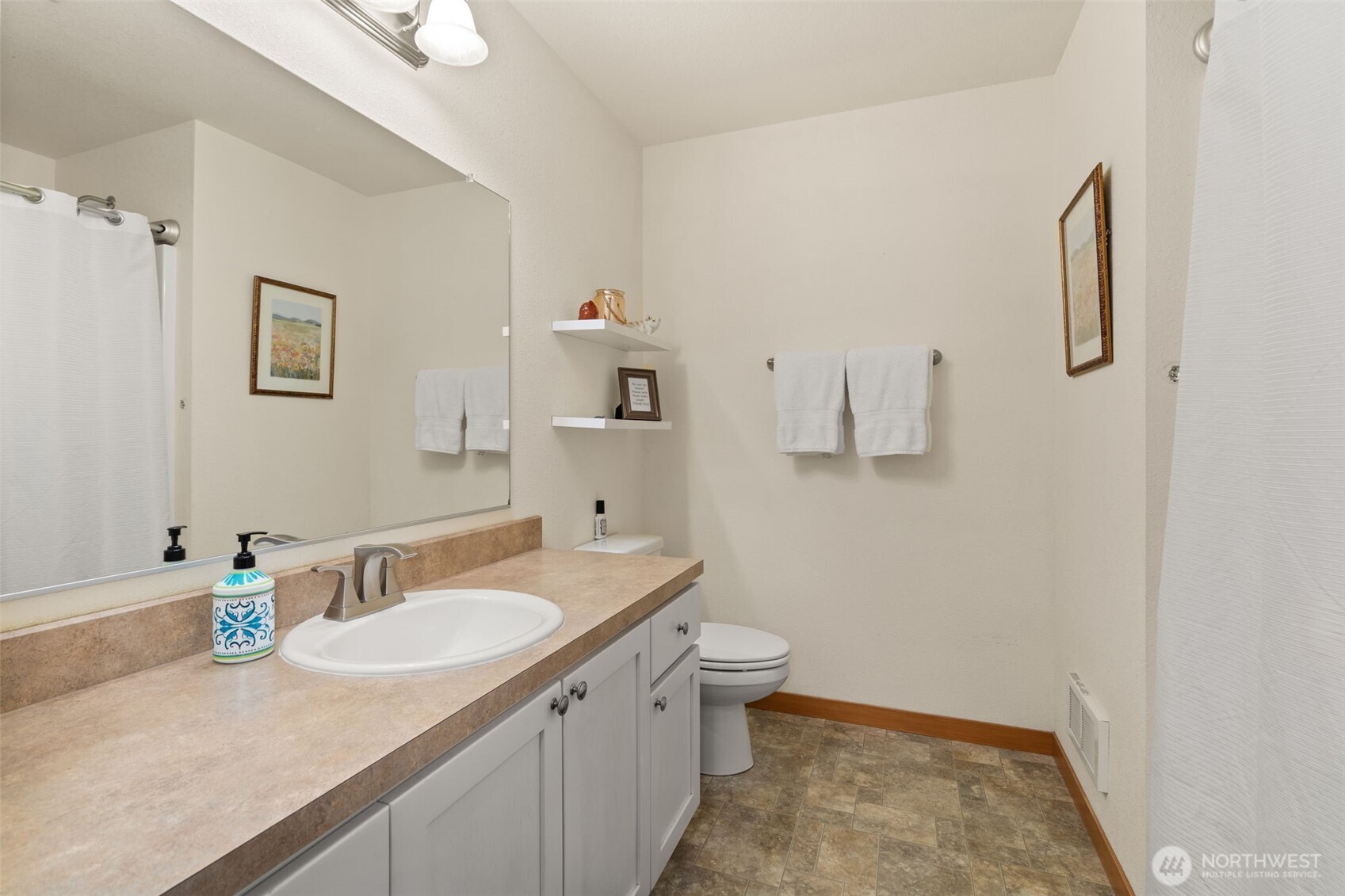 236 Chilvers Road Chehalis WA 98532