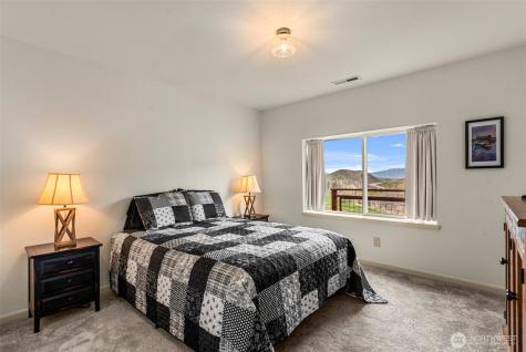 851 Wheeler Hill Road Wenatchee WA 98801