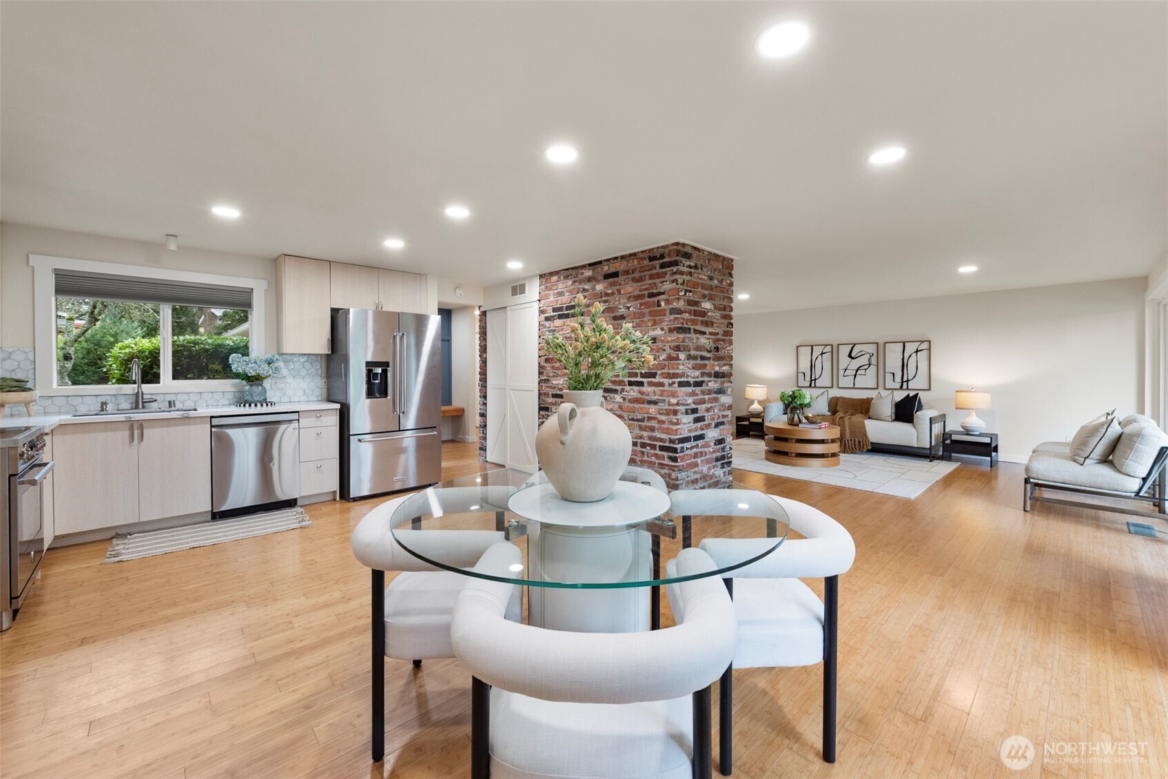 16127 SE 5th Street Bellevue WA 98008
