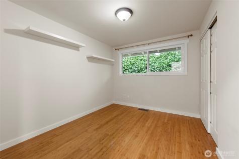 16127 SE 5th Street Bellevue WA 98008