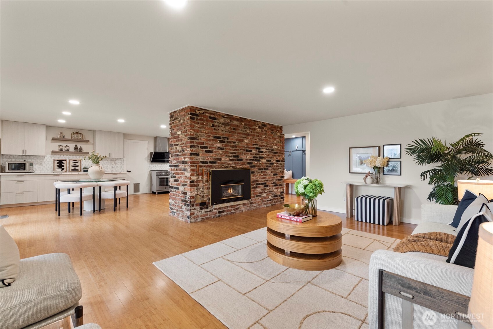 16127 SE 5th Street Bellevue WA 98008