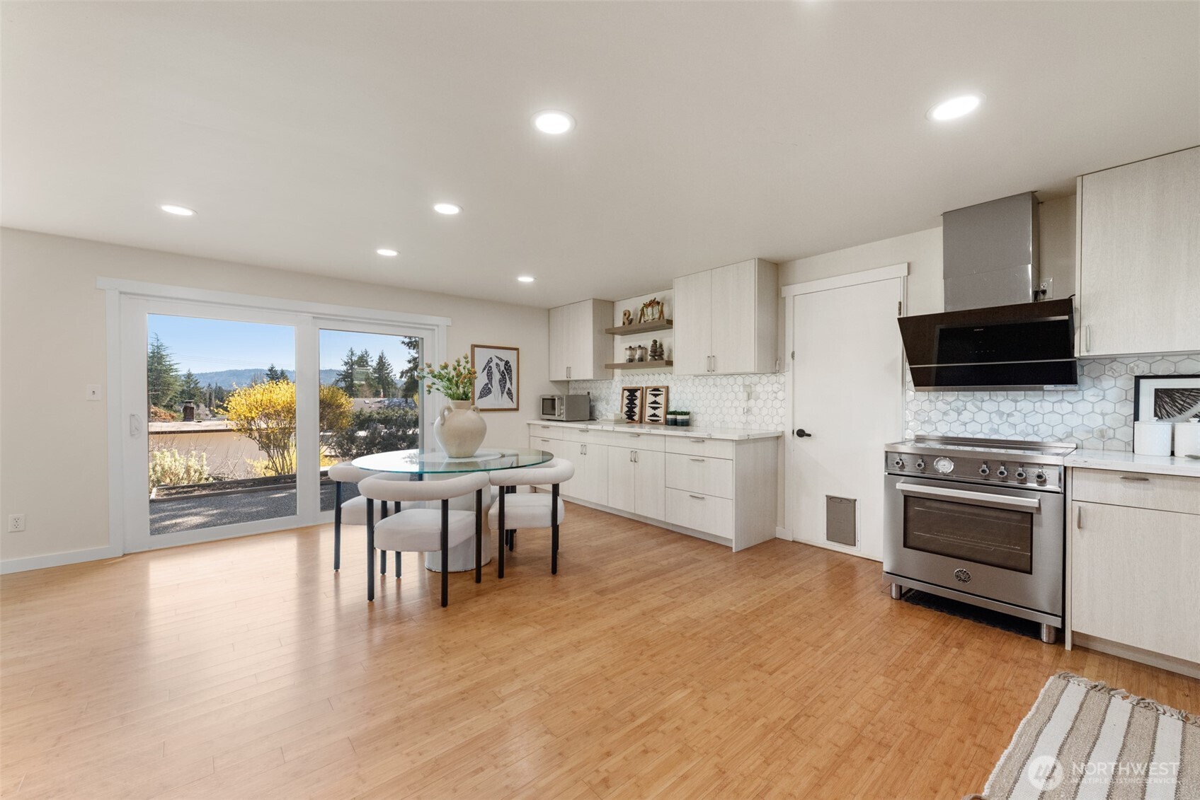 16127 SE 5th Street Bellevue WA 98008