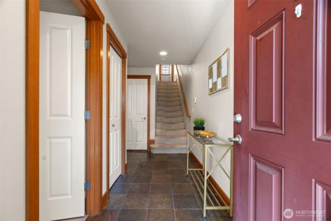 13718 N Midvale Avenue Seattle WA 98133