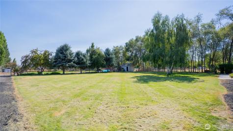 7887 Dahl Road NE Moses Lake WA 98837