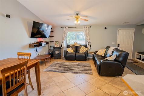 7887 Dahl Road NE Moses Lake WA 98837