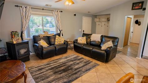 7887 Dahl Road NE Moses Lake WA 98837
