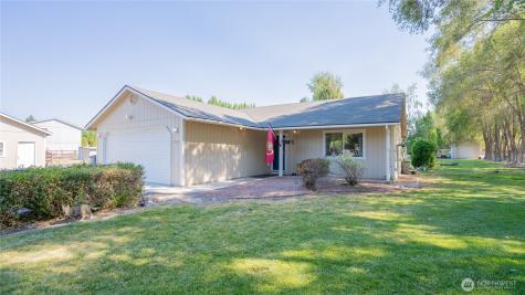 7887 Dahl Road NE Moses Lake WA 98837