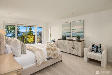 4701 84th Avenue SE Mercer Island WA 98040