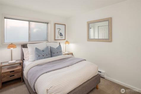4701 84th Avenue SE Mercer Island WA 98040
