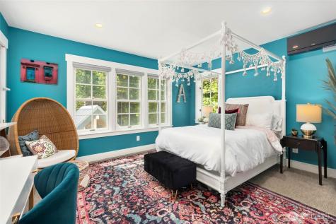 20313 217th Avenue NE Woodinville WA 98077