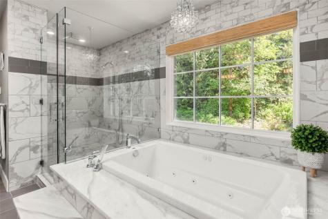 20313 217th Avenue NE Woodinville WA 98077