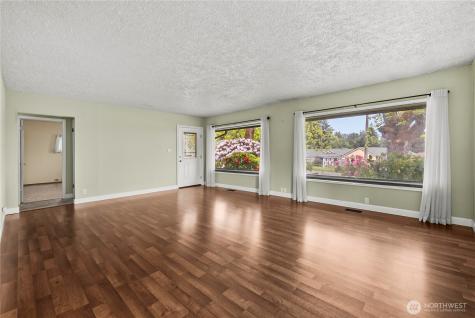 2911 Elwood Drive W Tacoma WA 98466
